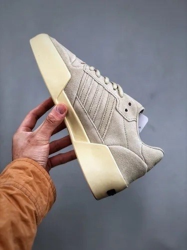 ,кроссовки adidas,мужские кроссовки adidas,спортивная ,fear of god fog x adidas athletics 86 lo бежевые