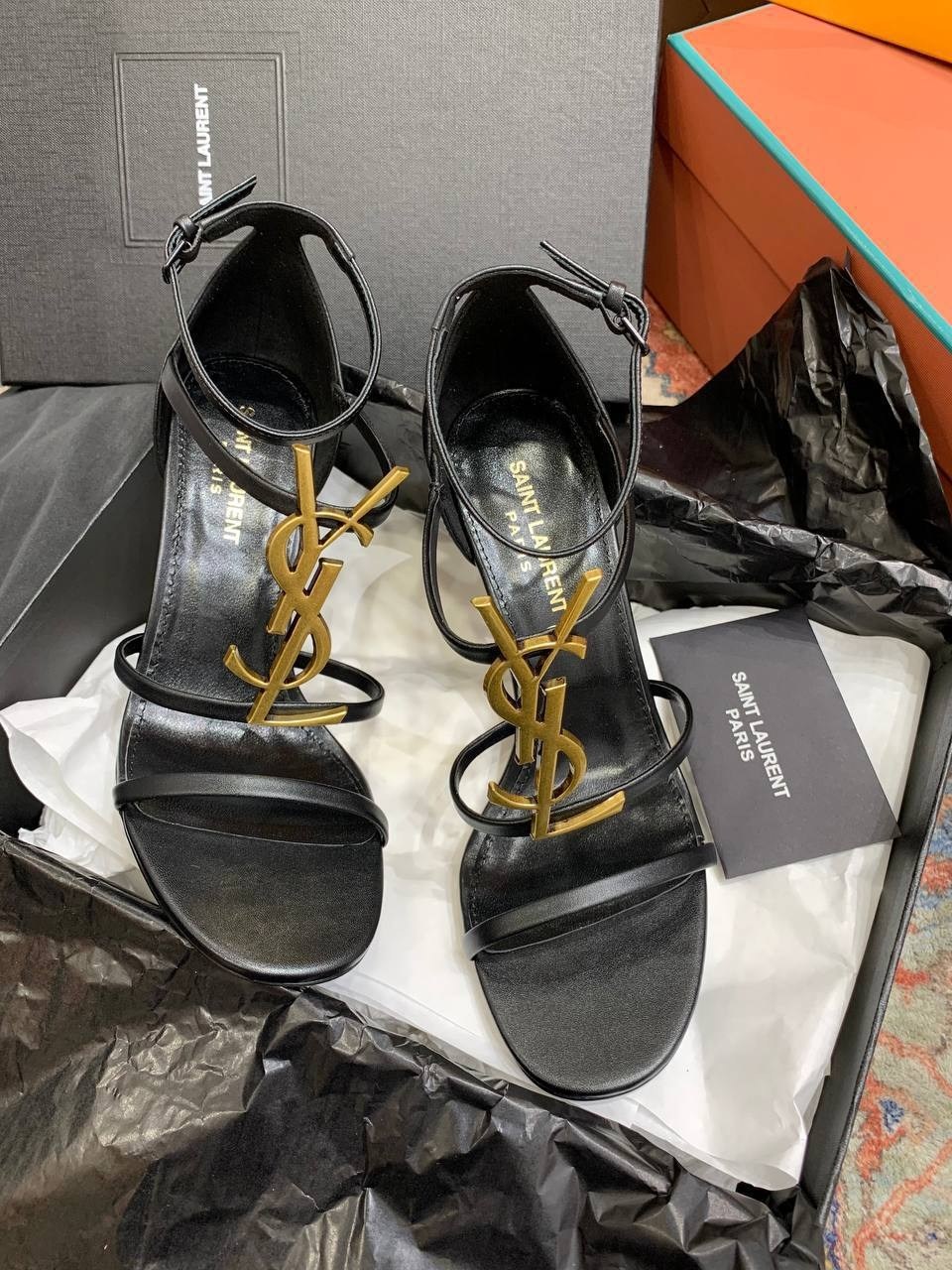 босоножки yves saint laurent,ив сен лоран босоножки,босоножки ysl,босоножки кассандра сен лоран,босоножки saint laurent