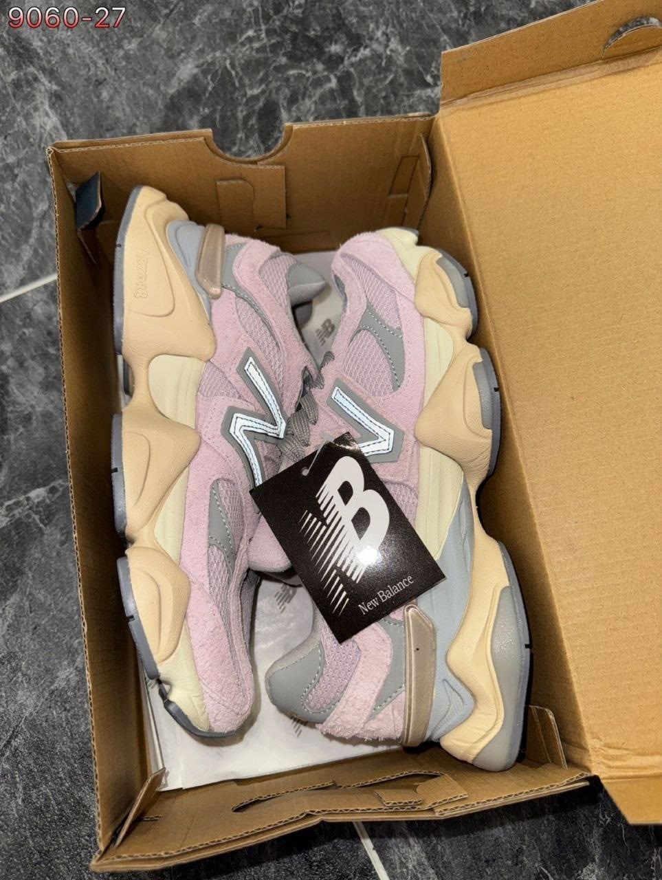 кроссовки new balance 9060,женские кроссовки new balance,,женские кроссовки,стильные кроссовки