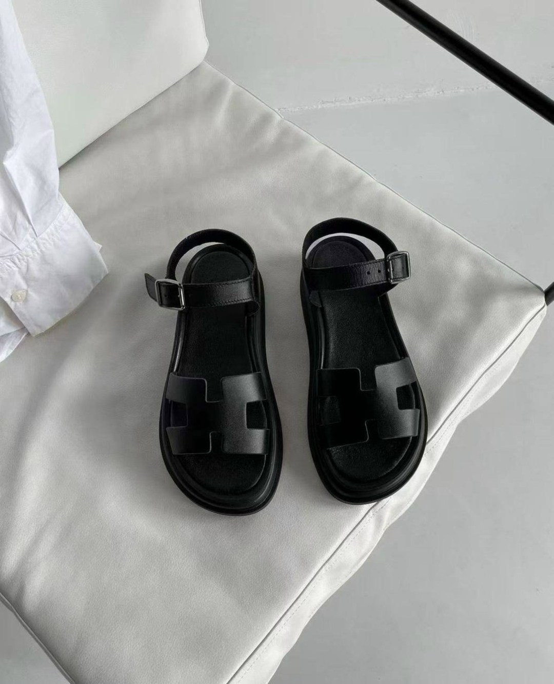 босоножки летние на плоской подошве,босоножки женские черные,модные босоножки,босоножки женские,босоножки эко