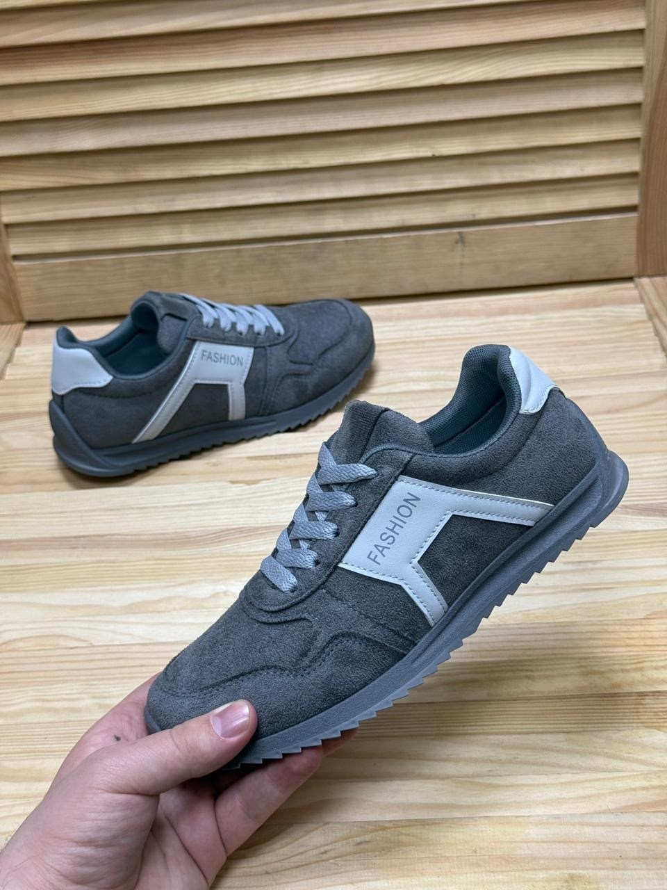 мужские кроссовки,,черные кроссовки,спортивная ,кроссовки оригинал