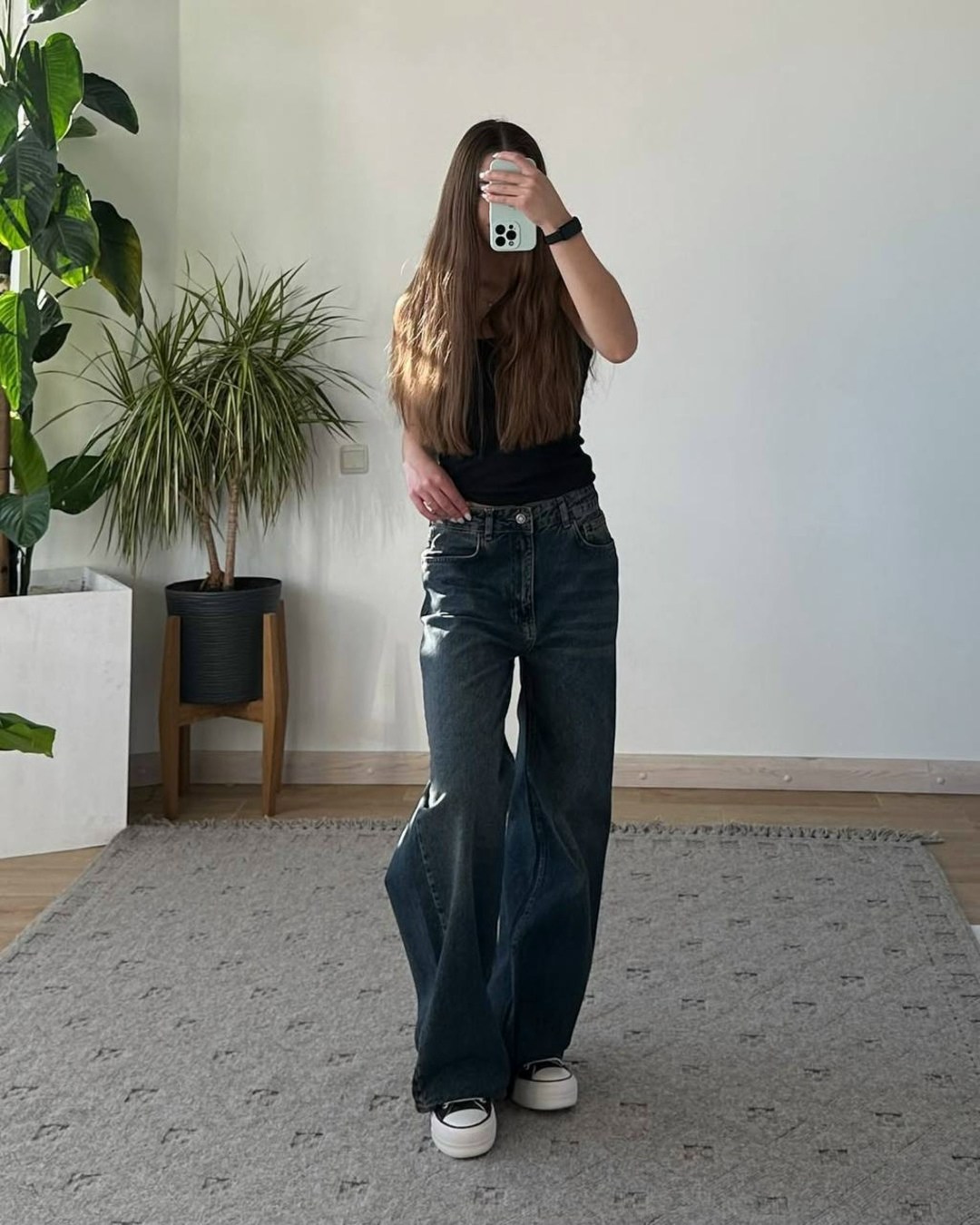 широкие джинсы,джинсы женские широкие,джинсы широкие прямые,джинсы с широкими штанинами,женские джинсы