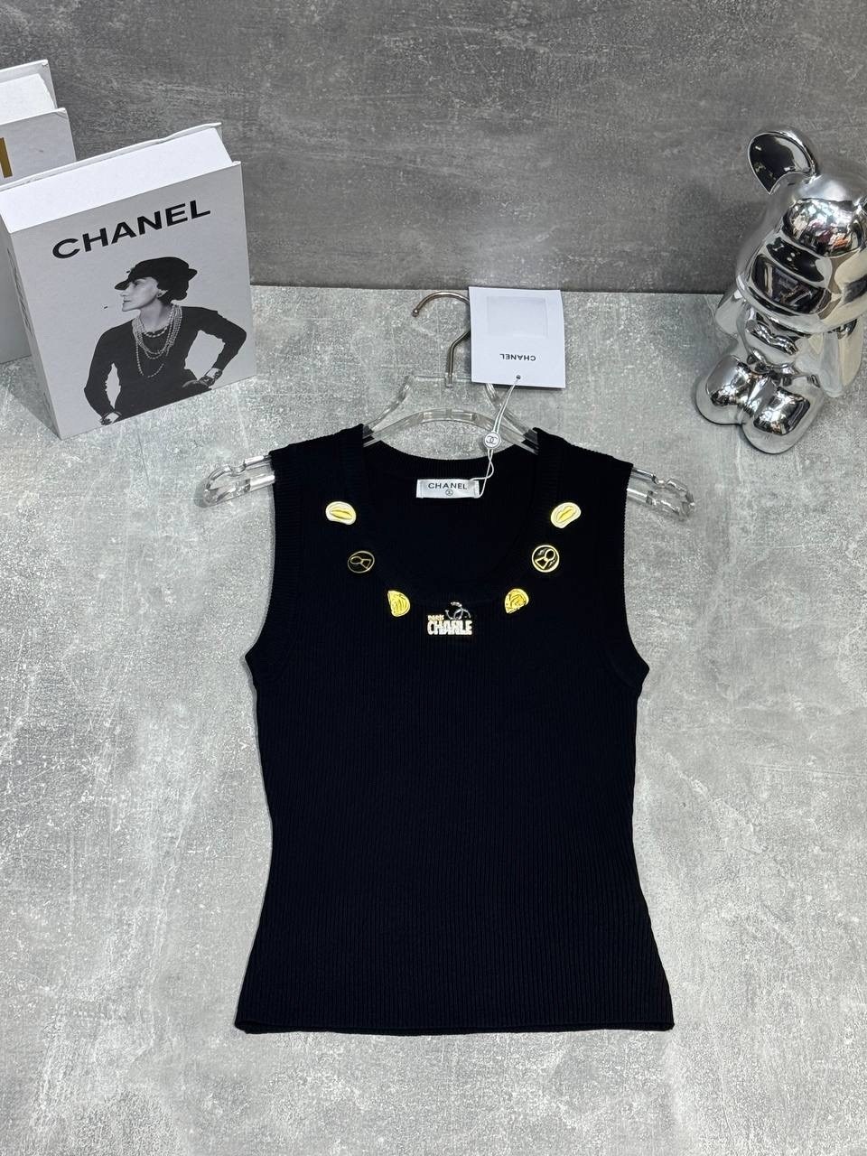 balmain трикотажный топ с декоративными пуговицами черный,balmain трикотажный топ с декоративными пуговицами,женская майка,майка топы,женские жилеты