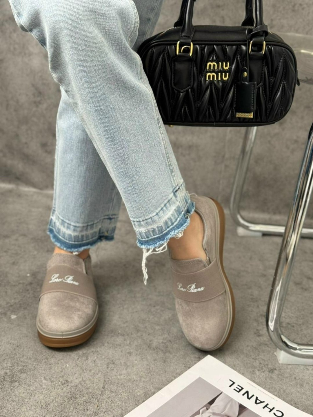 ,prada лоферы,miu miu сумка,лоферы прада женские,замшевые лоферы