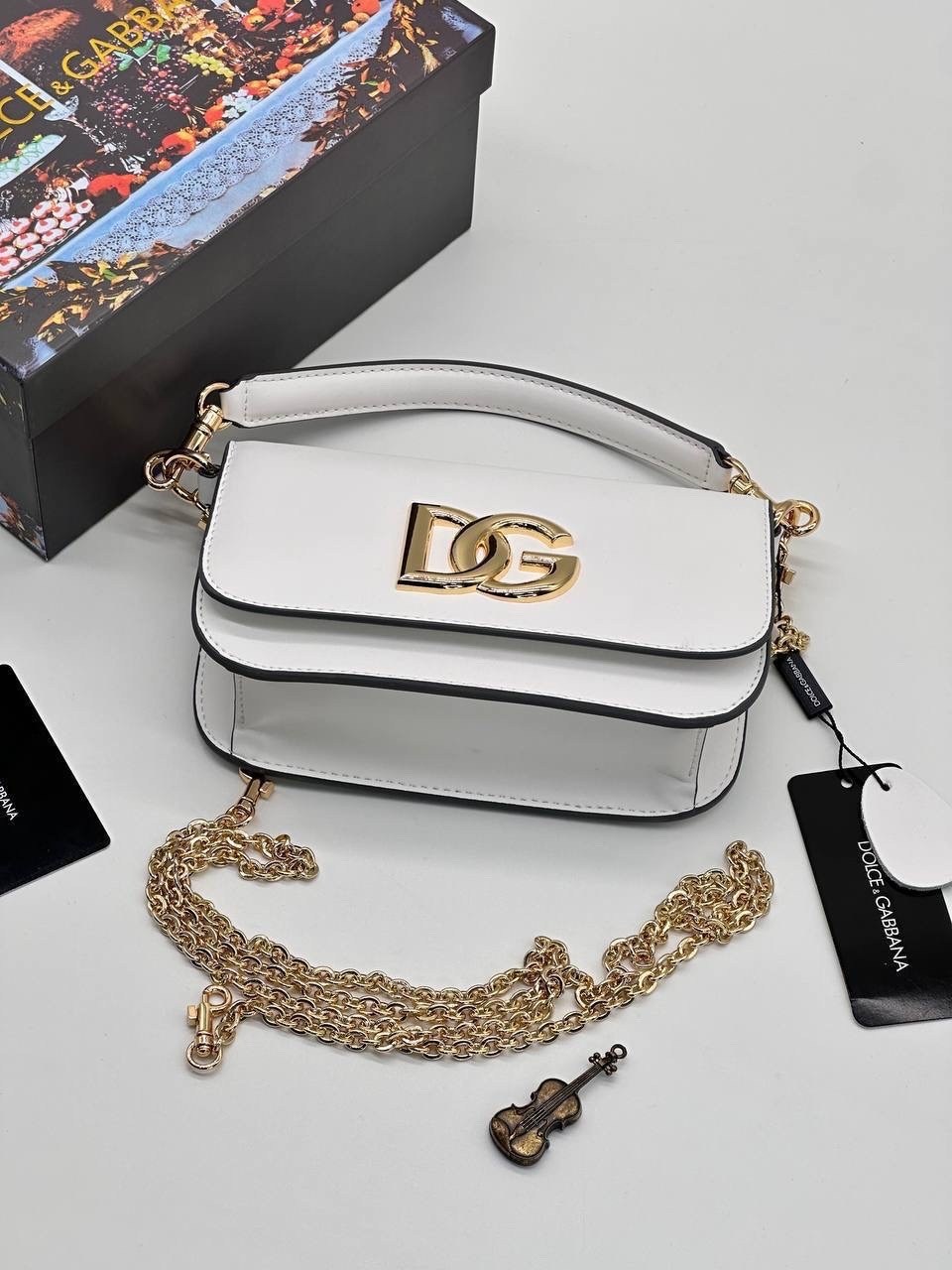 сумка dolce&gabbana,сумка дольче габбана белая,сумка дольче габбана,сумочка модная,модная женская сумка