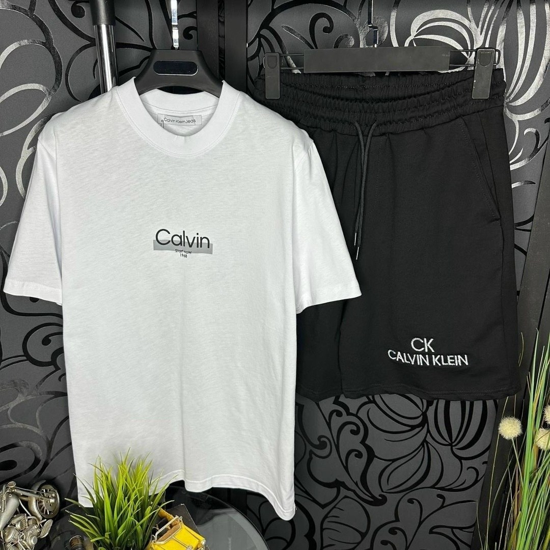 спортивный костюм calvin klein,спортивные костюм мужские с шортами,костюм футболка шорты,спортивный костюм летний,мужской летний костюм с шортами