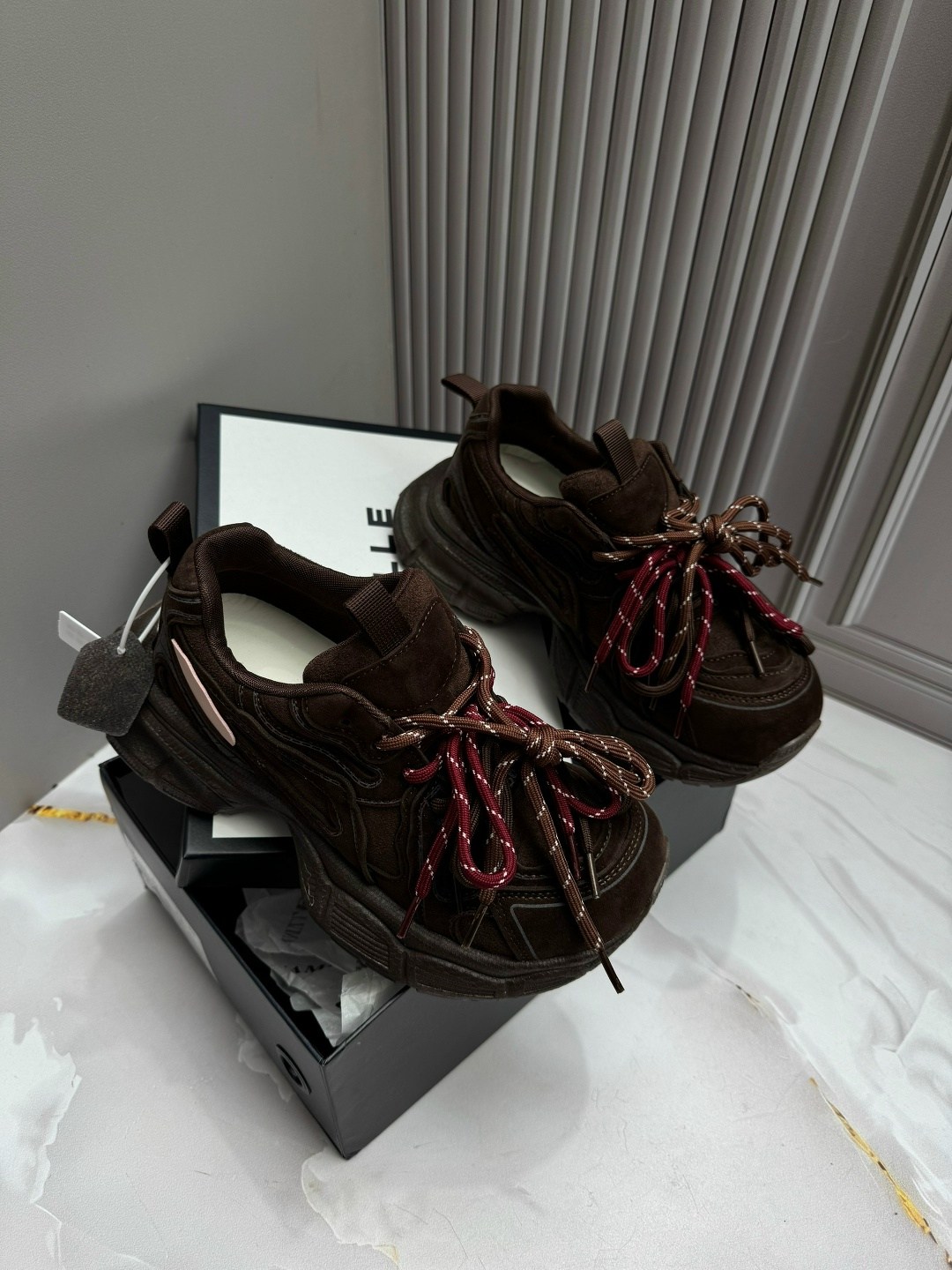 ,женские кроссовки, женская,женские массивные кроссовки,массивные кроссовки