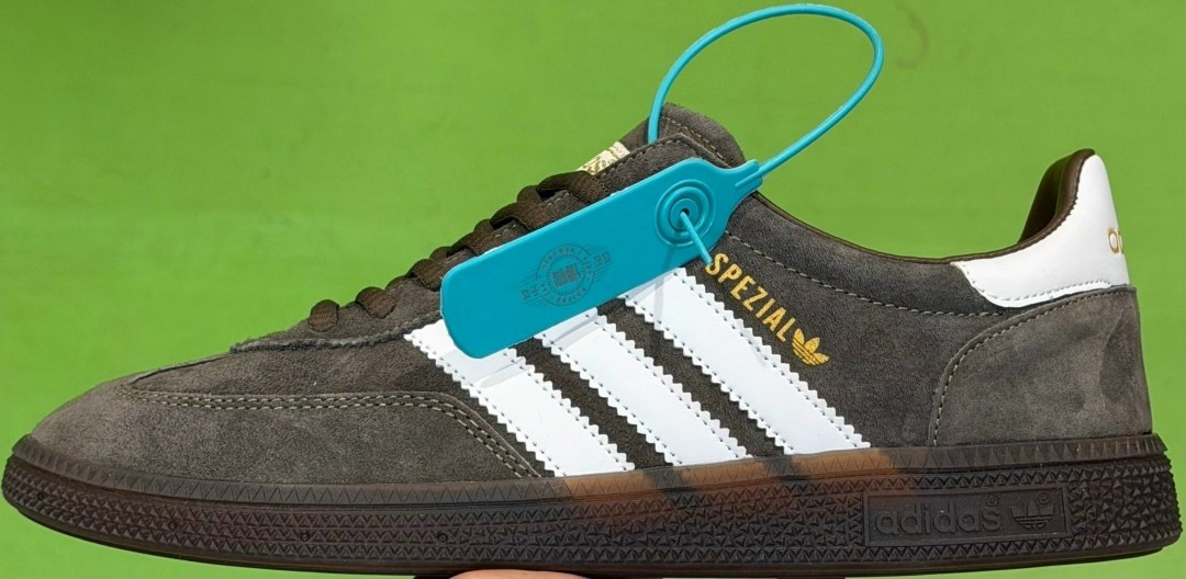 adidas spezial grey,кроссовки adidas spezial,adidas spezial серые,кроссовки adidas spezial moscow,кроссовки adidas spezial adidas цвет серый