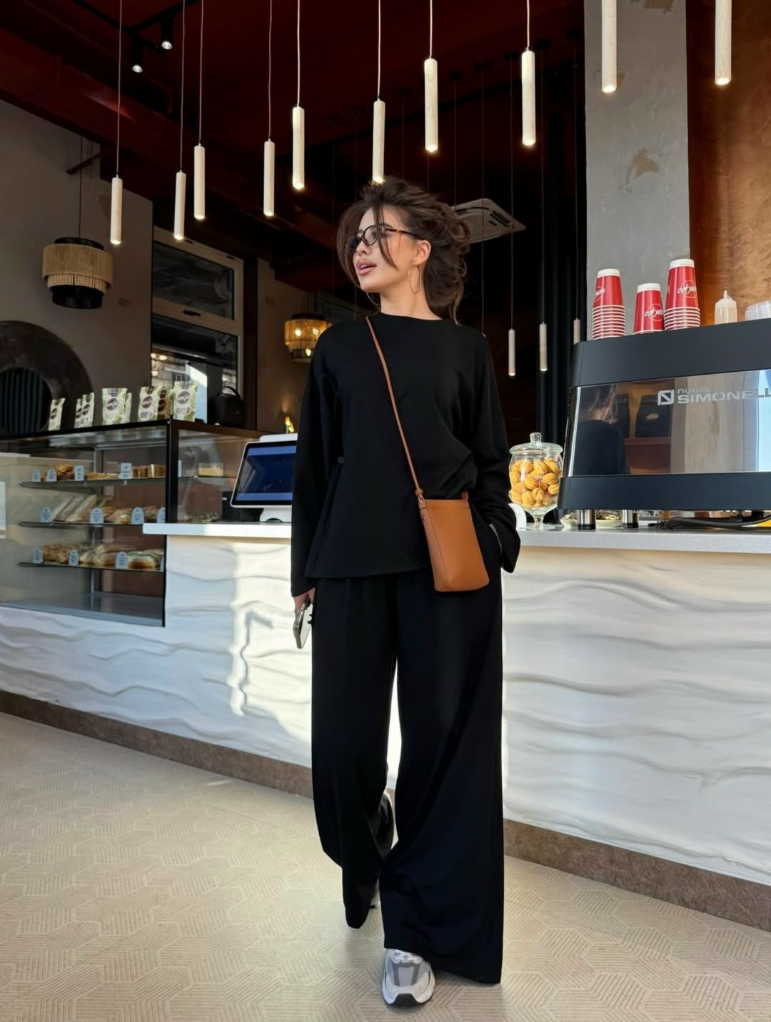 стильные костюмы,брючный костюм элегантный,элегантные наряды,костюм с брюками,шелковый костюм женский брючный