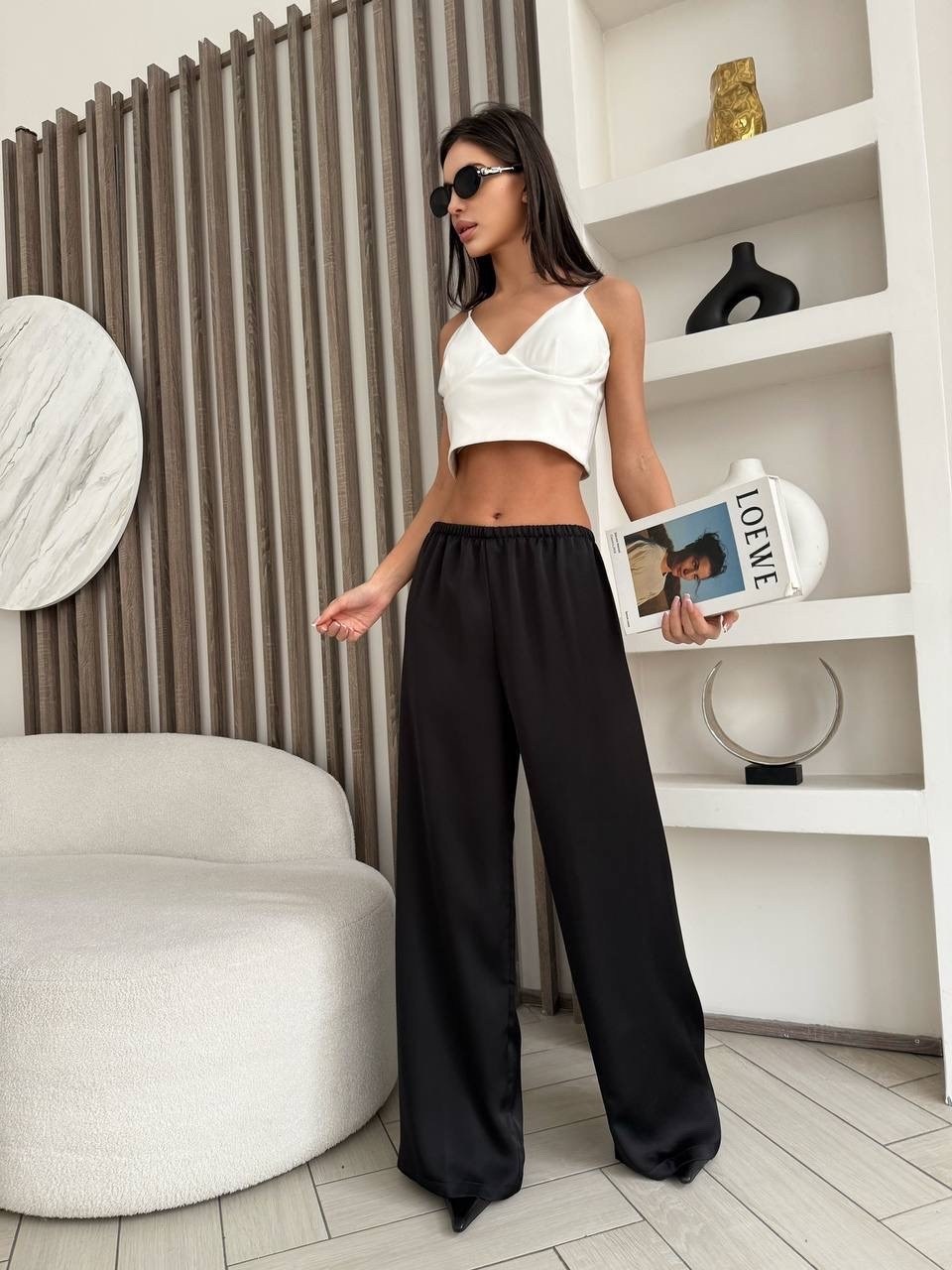 брюки шелковые палаццо на резинке qaso 251927240,брюки широкие,брюки палаццо,брюки модные,шелковые брюки