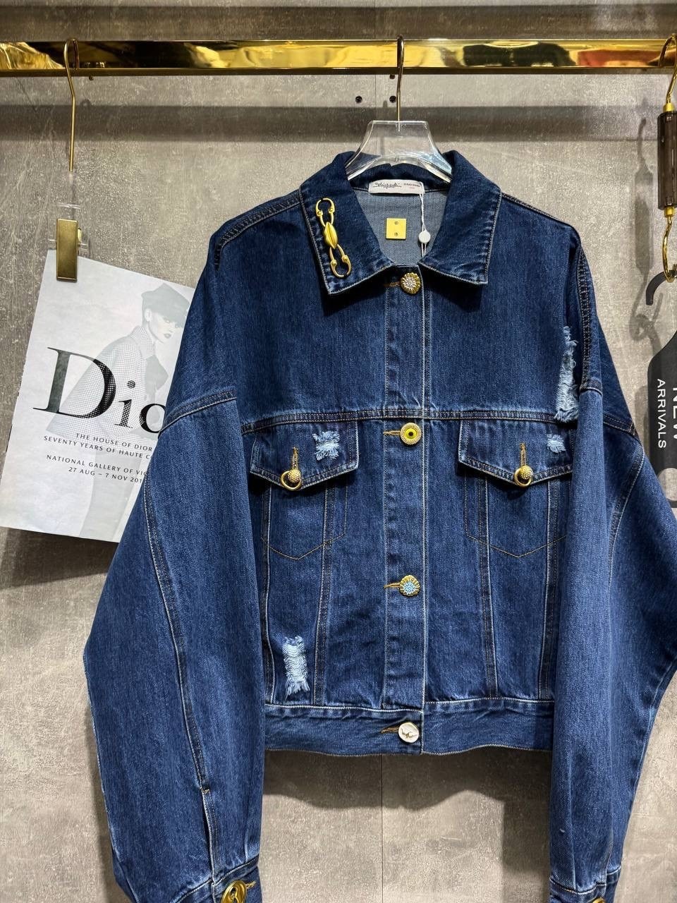 джинсовая куртка,женская джинсовая куртка,джинсовка версаче,джинсовая куртка с карманами,джинсовая куртка versace
