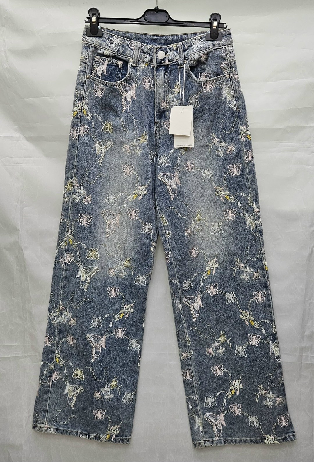 джинсы с принтом,женские джинсы,джинсы с цветочным принтом,модные джинсы,джинсовые брюки