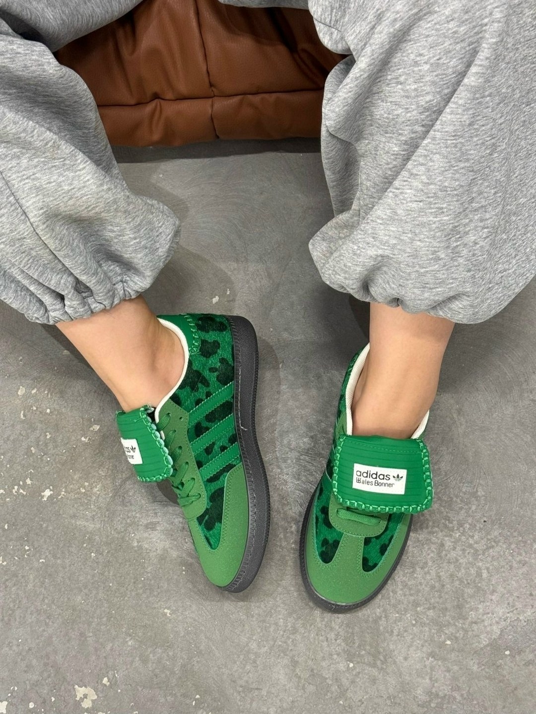 кроссовки адидас адиматик,,кроссовки женские,зеленые кроссовки,кроссовки женские зеленые