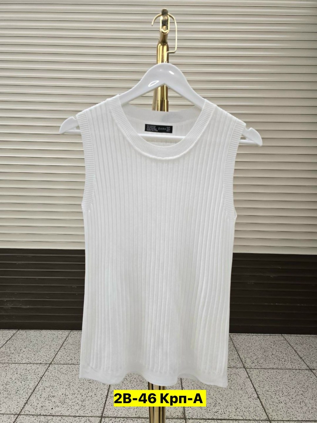 майка женская,женская кофта,вязаный жилет,женский вязаный жилет,топы и футболки