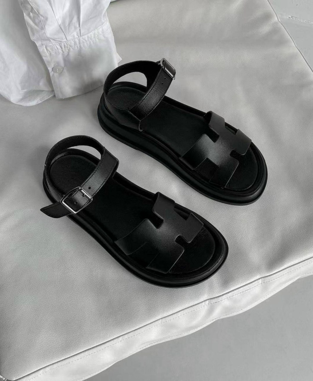 босоножки летние на плоской подошве,босоножки женские черные,модные босоножки,босоножки женские,босоножки эко