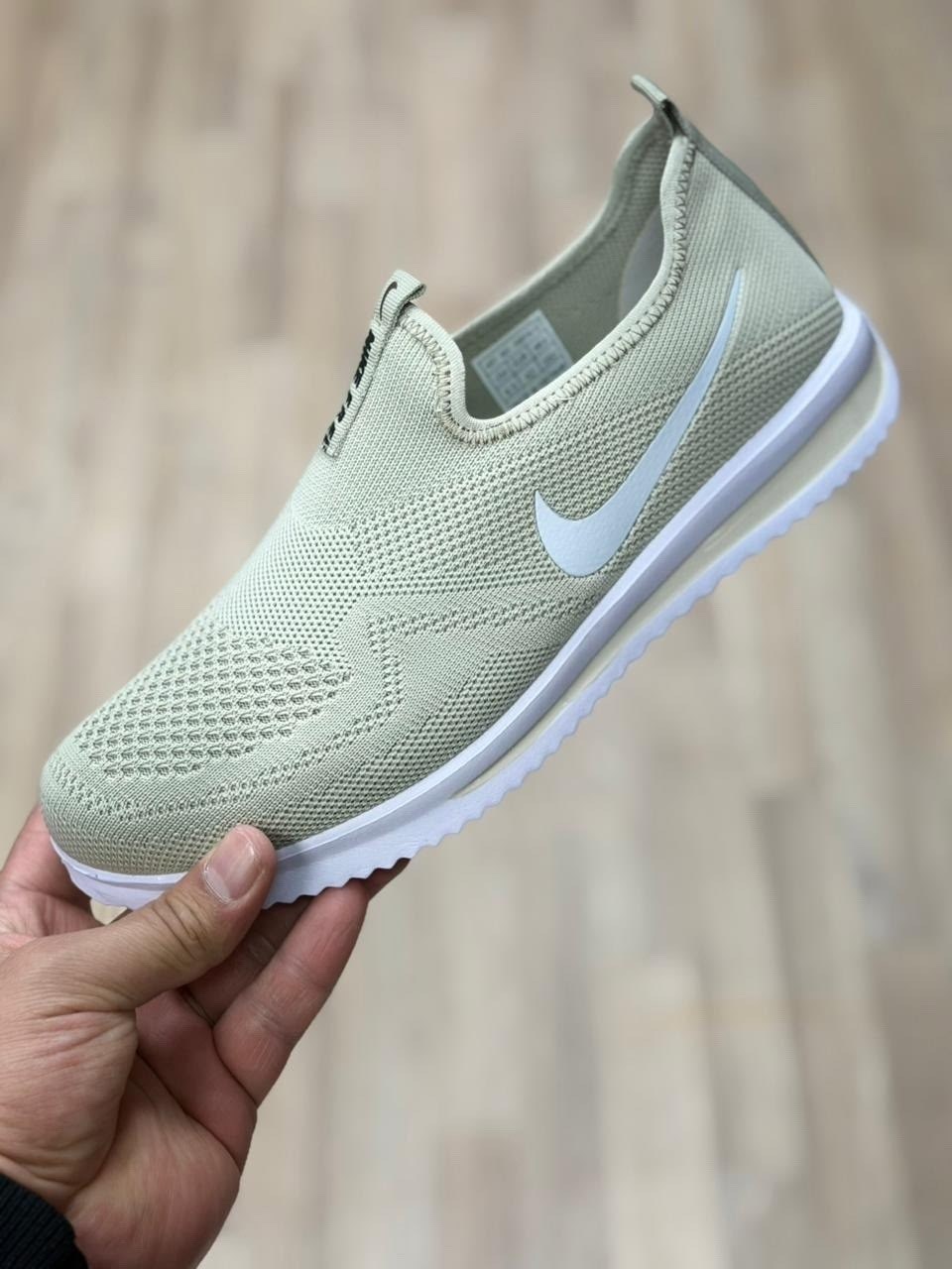 кроссовки,повседневная ,мужская  кроссовки, спортивная, летняя