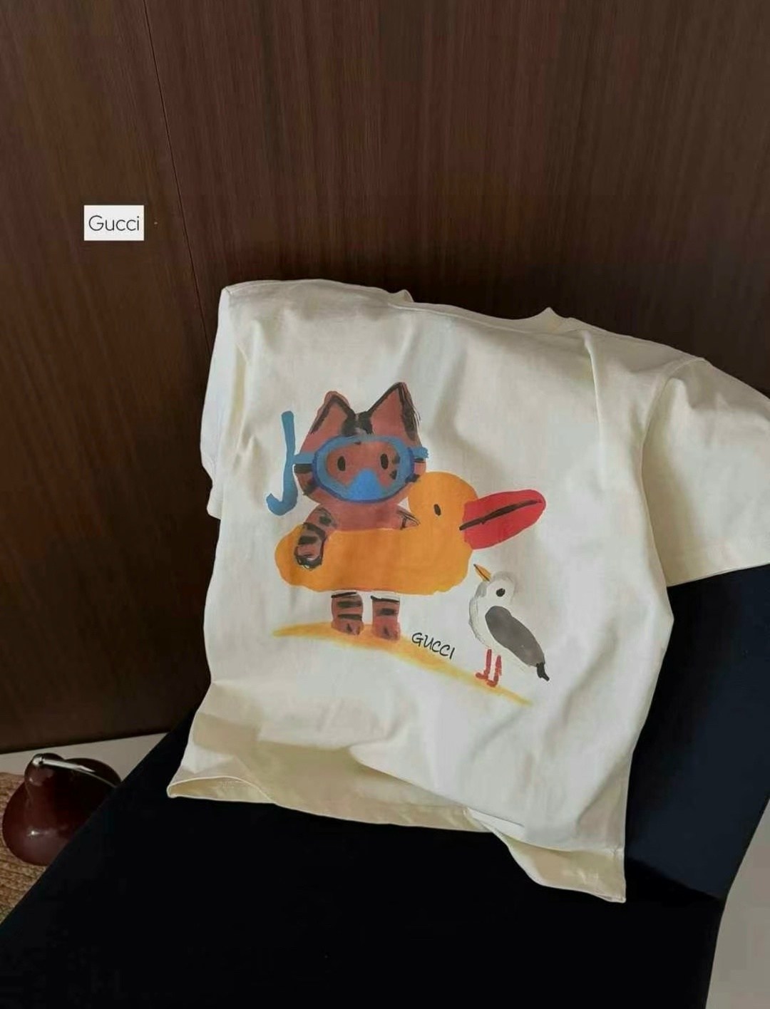 футболка gucci,футболка женская gucci,брендовые вещи,футболки модные,футболка с принтом