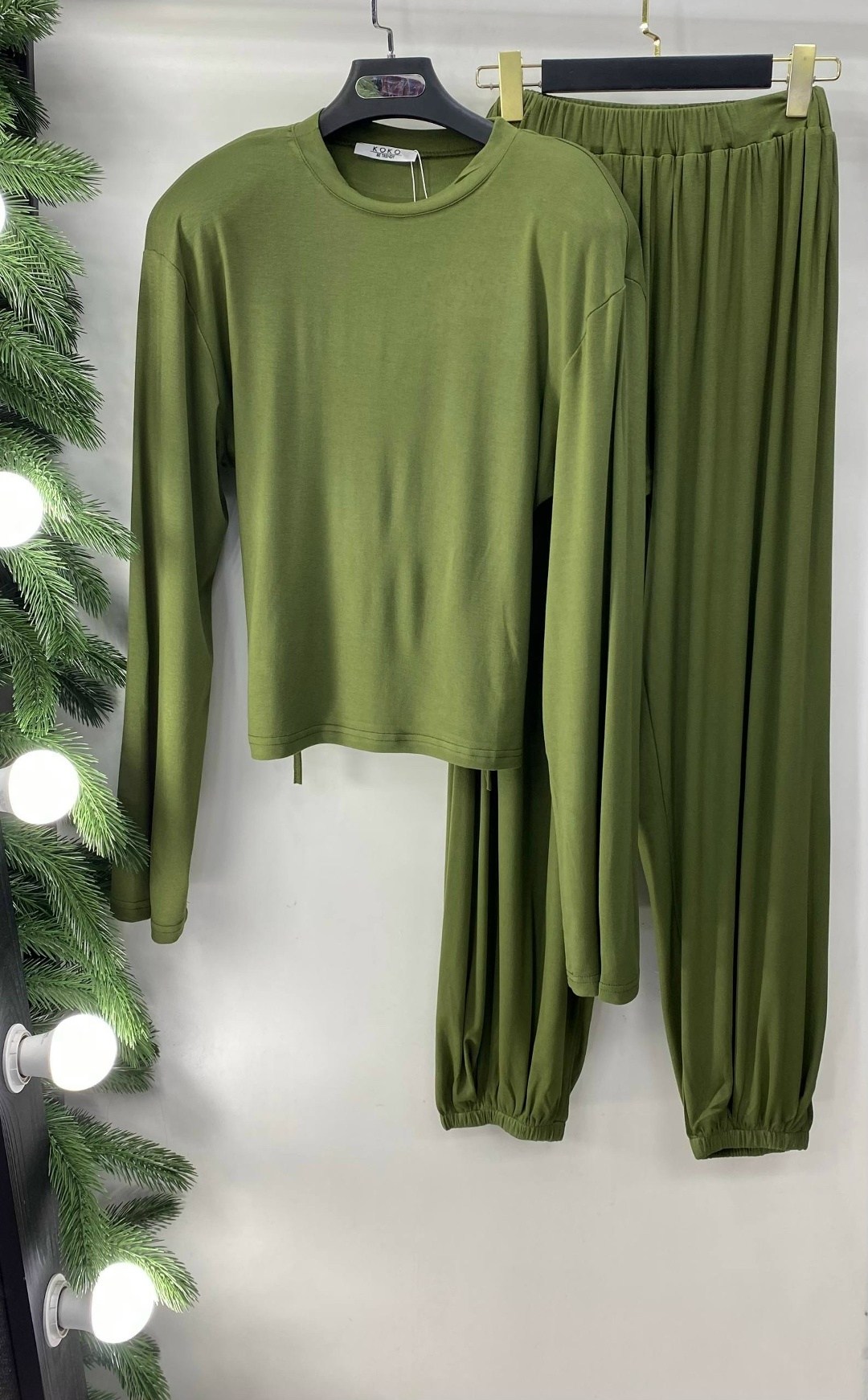 костюм с брюками,стильные костюмы,трикотажные костюмы,брючный костюм,комплект костюм