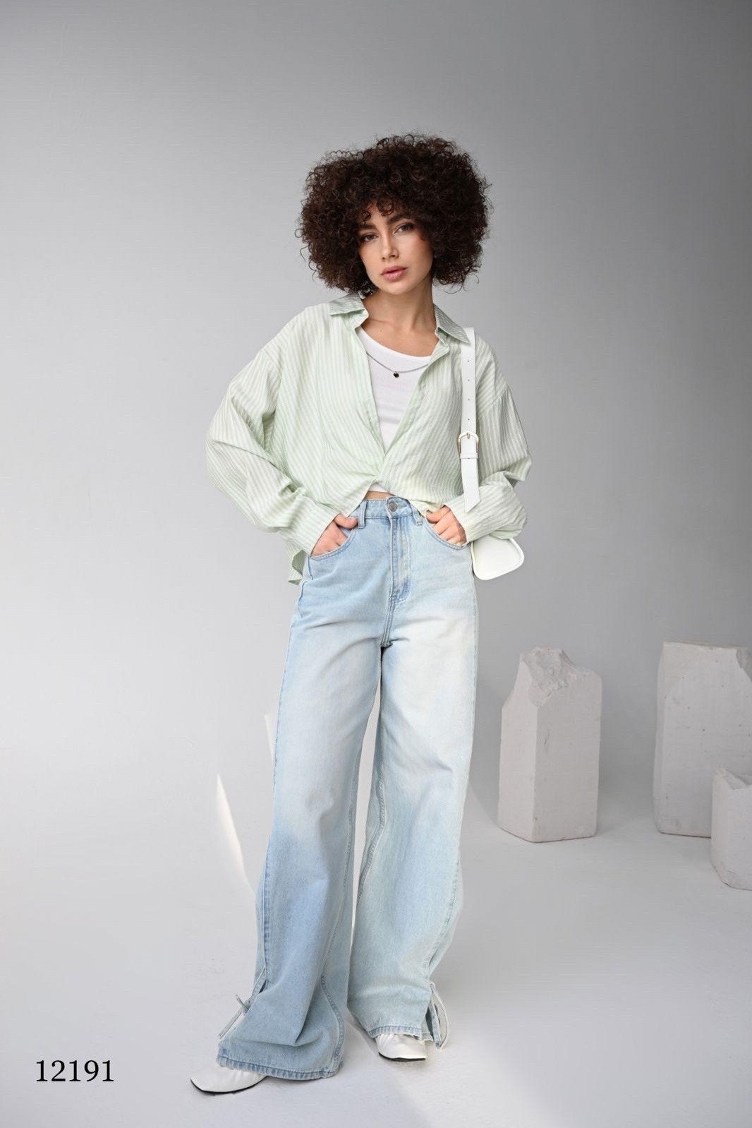 женская вельветовая рубашка оверсайз на кнопках,женская вельветовая рубашка оверсайз,рубашка женская,стильная блузка,оверсайз рубашка