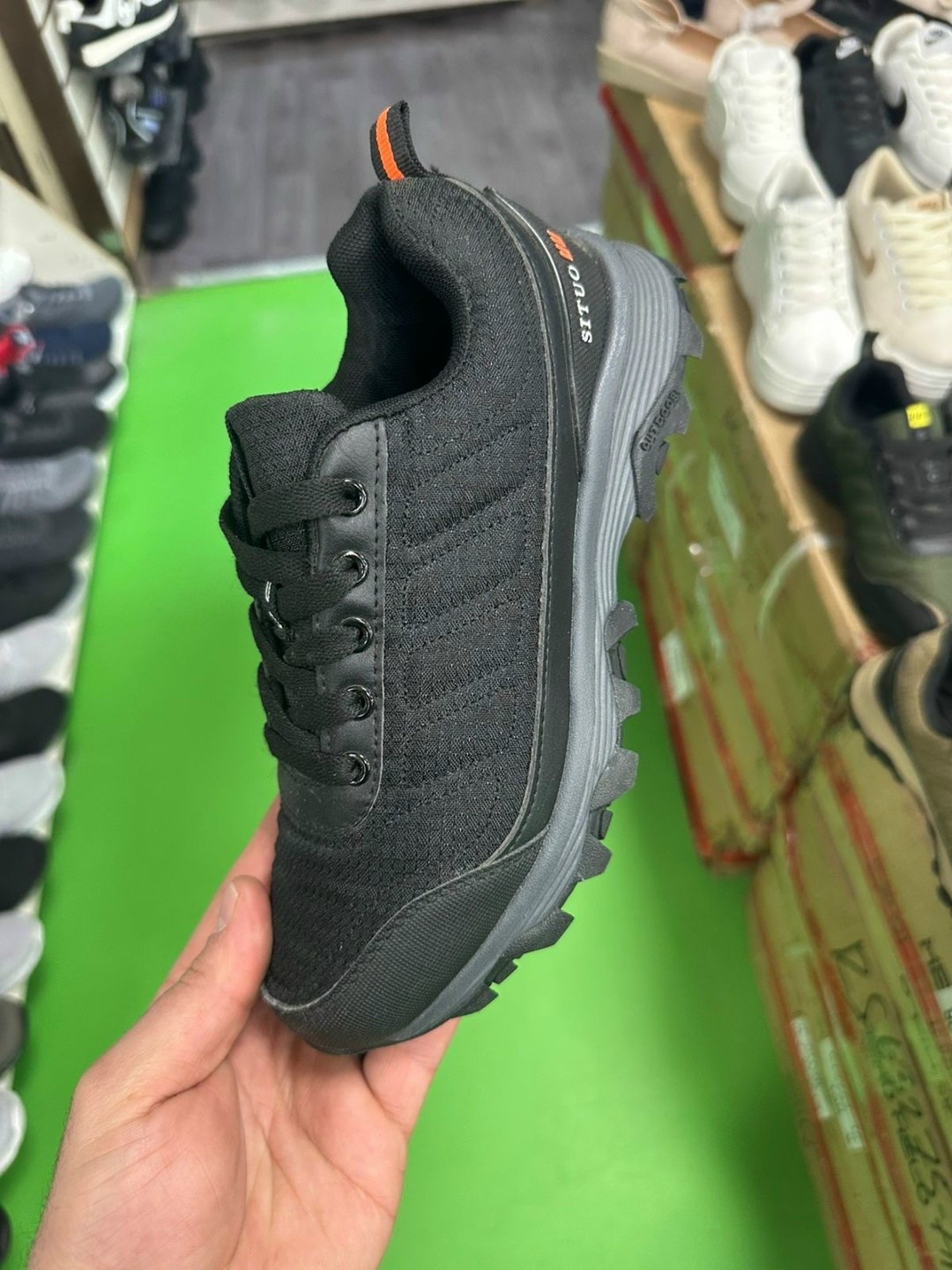 ,мужские кроссовки,кроссовки мужские situo,кроссовки хаки,кроссовки валентино мужские