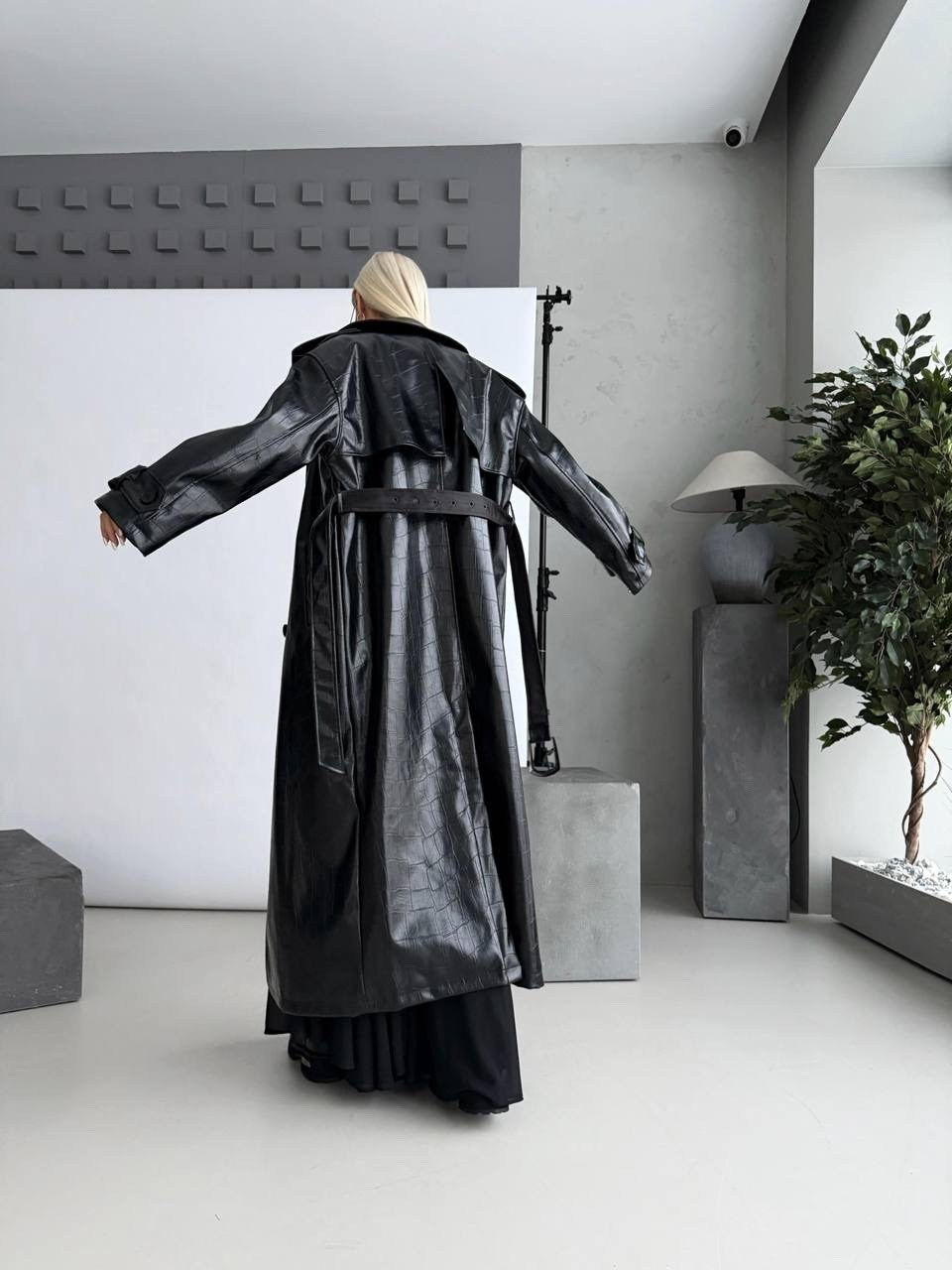 кожаный плащ тренч,тренч кожаный,плащ кожаный длинный,тренч кожаный длинный плащ popova.collection,кожаное пальто