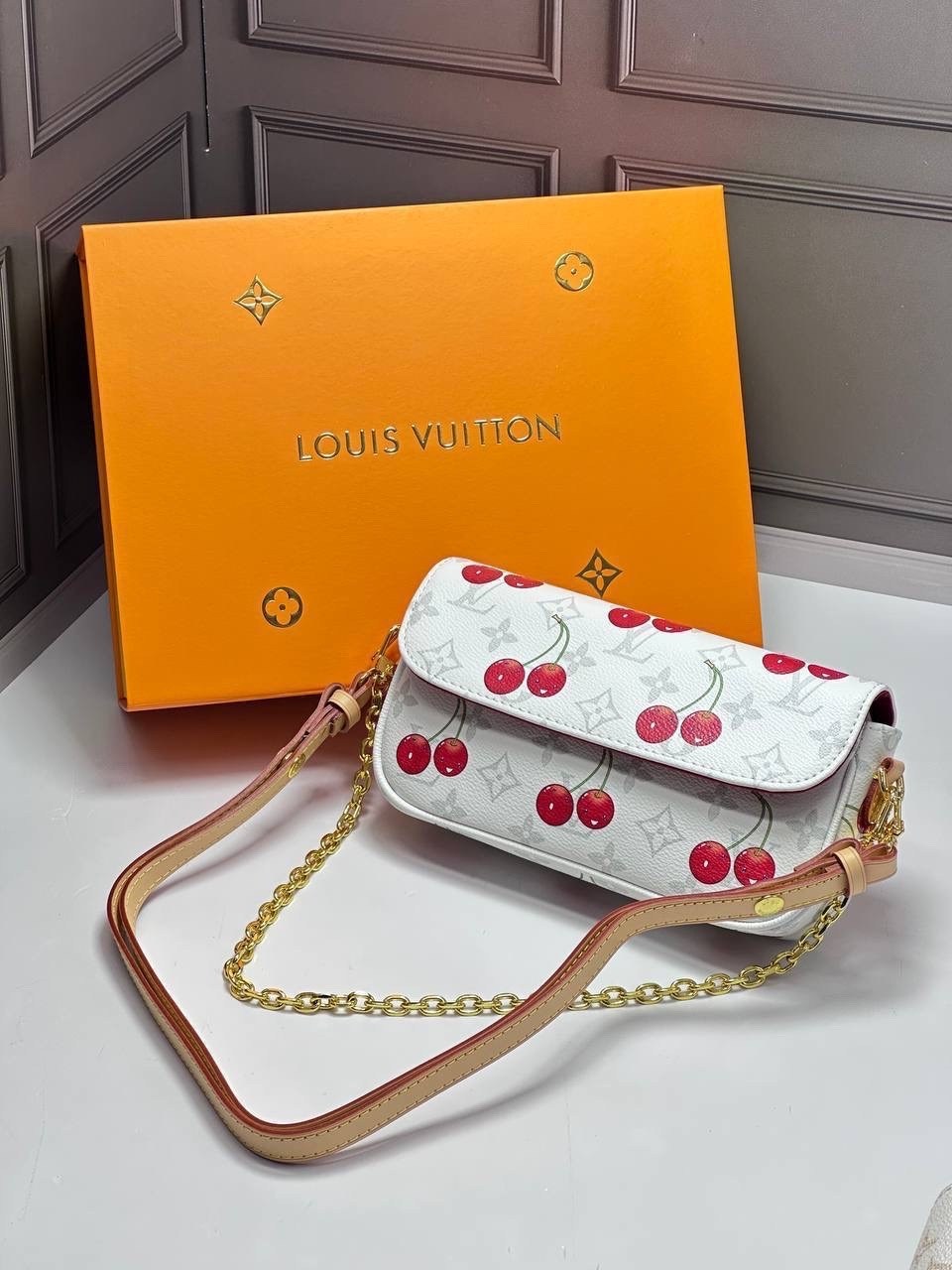 louis vuitton сумка на плечо,сумка louis vuitton,сумка женская louis vuitton,louis vuitton сумка на плечо мешок,сумочки