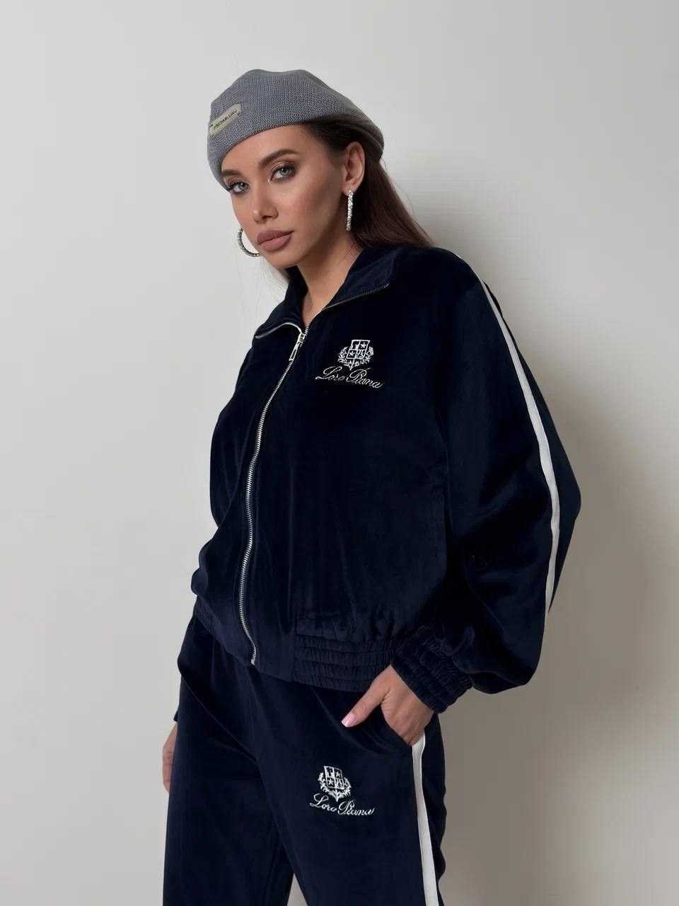 велюровый спортивный костюм,велюровый костюм,костюм велюровый женский,костюм женский,velvet tracksuit