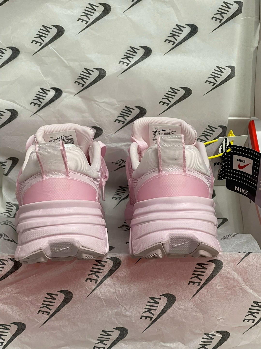 женские кроссовки nike,кроссовки,кроссовки женские розовые,,баленсиага розовые кроссы