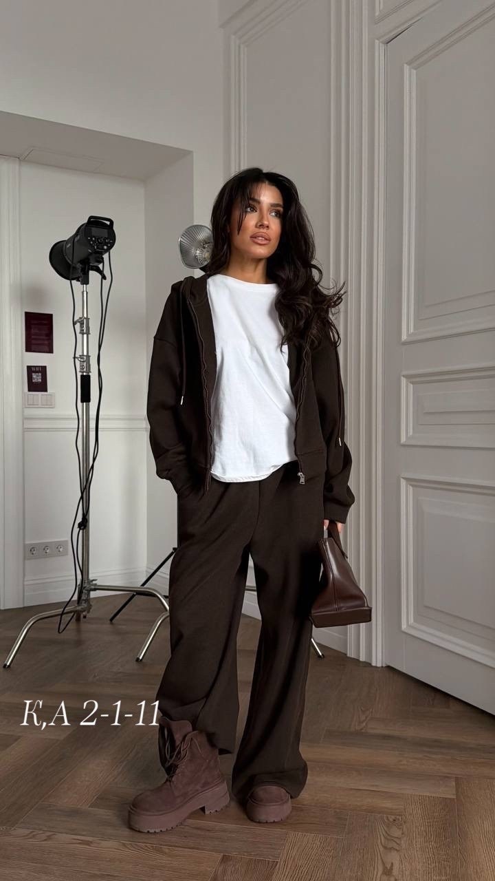 cпортивный костюм женский на флисе,спортивные костюмы женские,костюм спортивные женские костюмы,белый спортивный костюм,спортивный женский костюм светло-серый