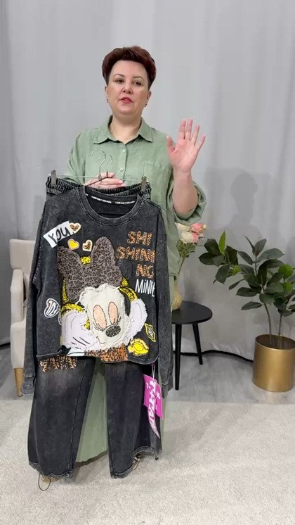 куртка джинсовая с принтом,женская джинсовая куртка,джинсовая куртка,костюм стильный,джинсовые костюмы