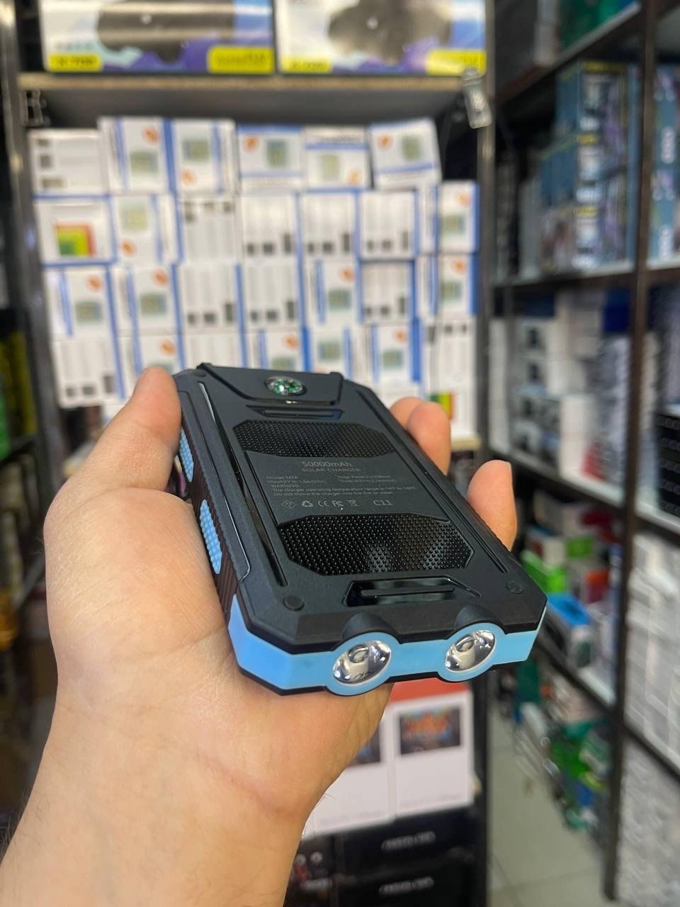 solar charger solar charger,solar charger,power bank на солнечных батареях,внешний аккумулятор на солнечной батарее,внешние аккумуляторы