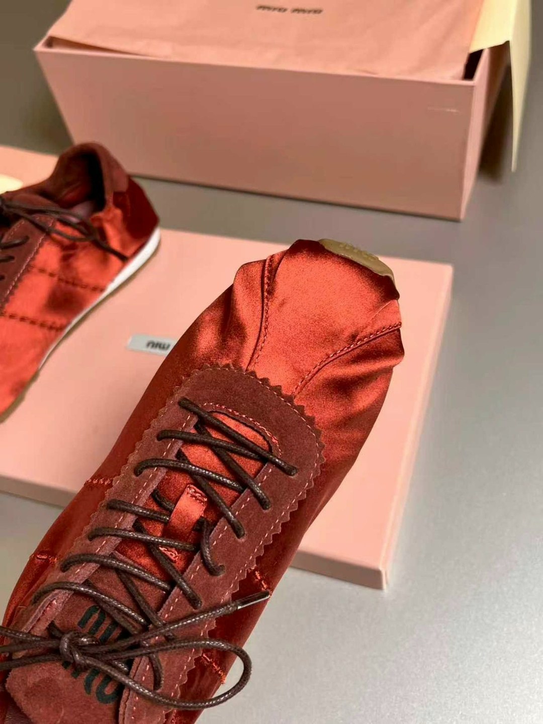 ,туфли миу миу балетки,балетки ,женские кроссовки,женская