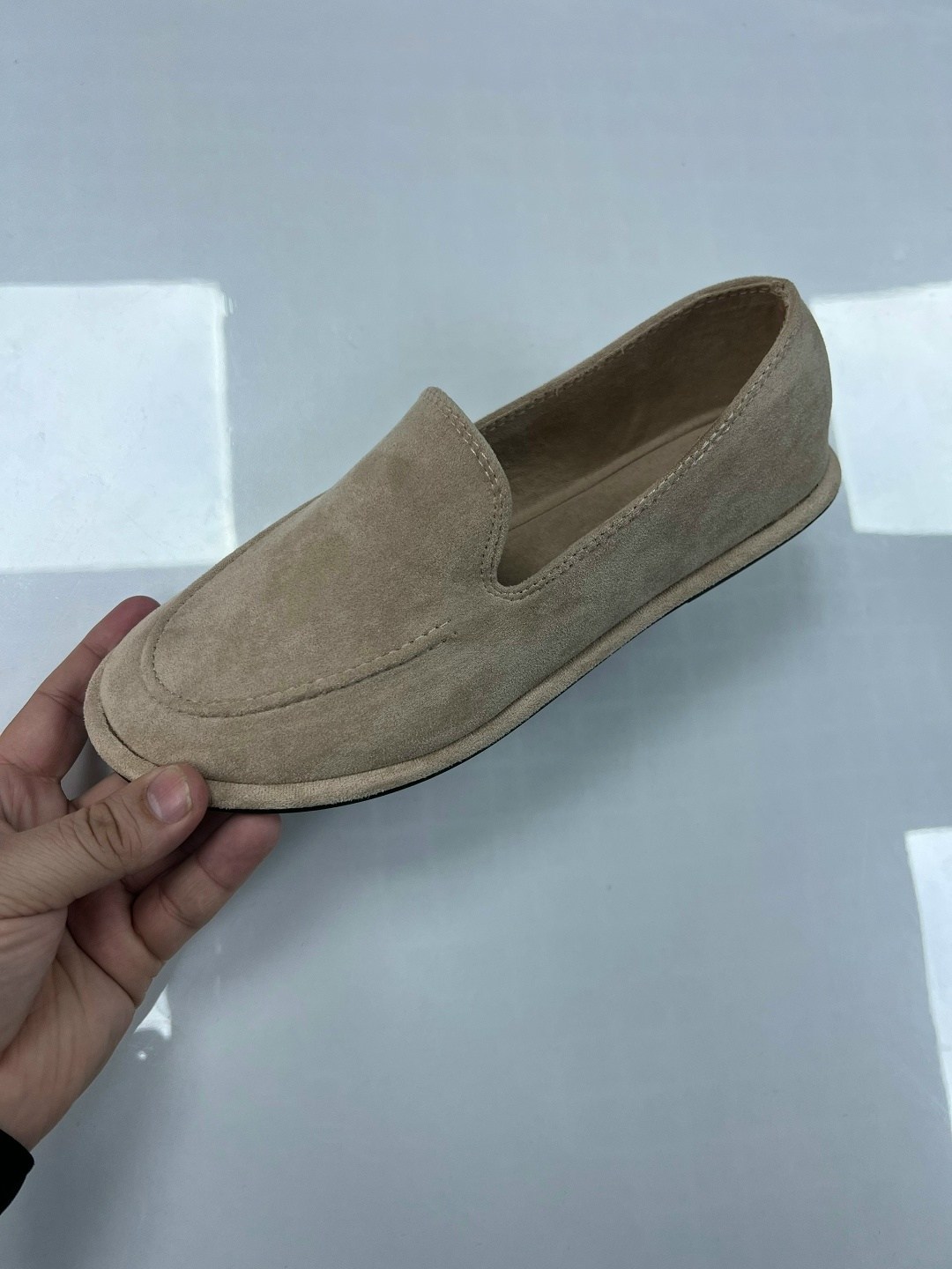 ,лоферы замш,лоферы женские замшевые,туфли лоферы замшевые на плоской подошве,замшевые лоферы