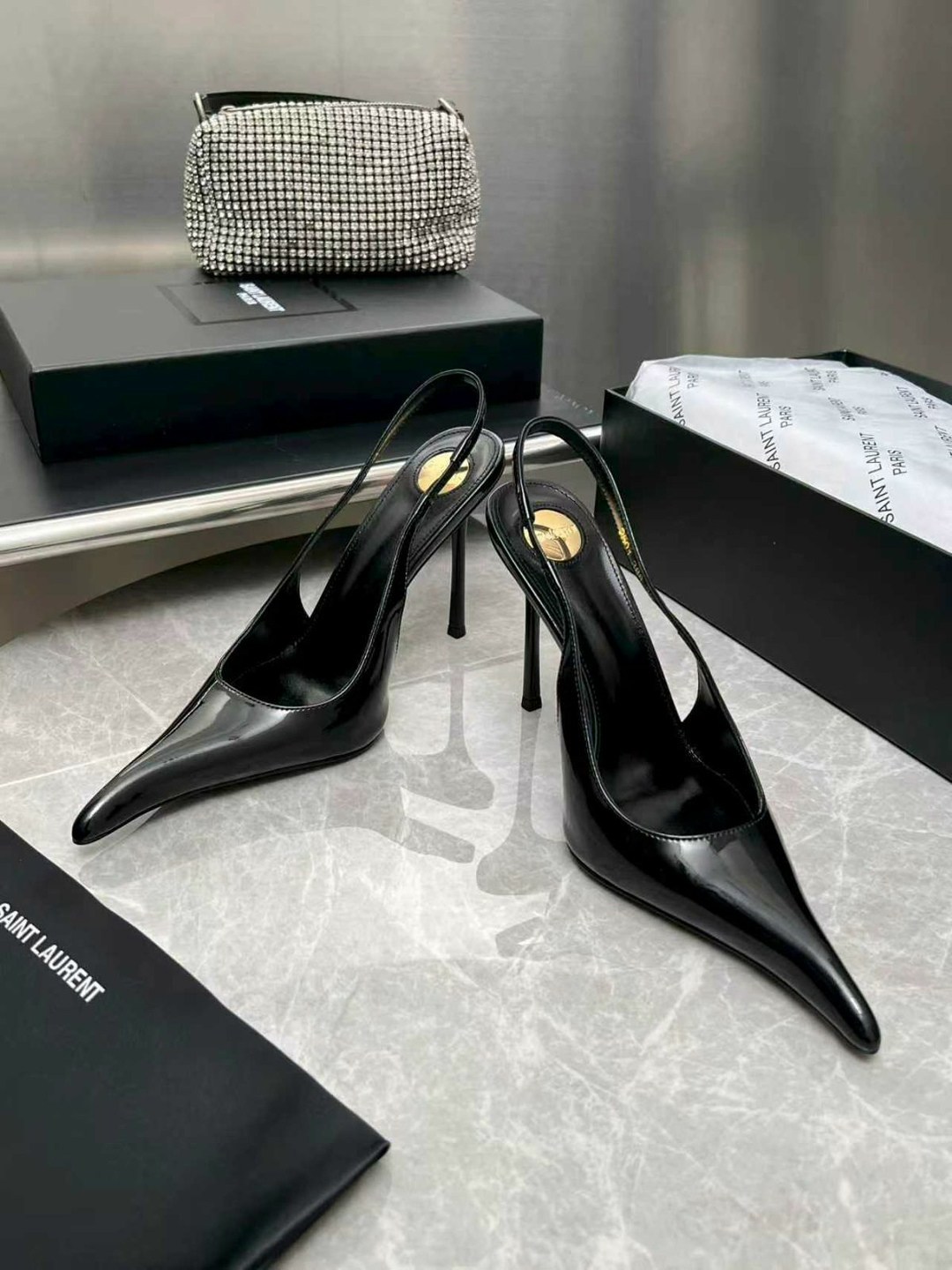 туфли yves saint laurent,saint laurent туфли,туфли ив сен лоран,туфли лодочки женские,лакированные туфли