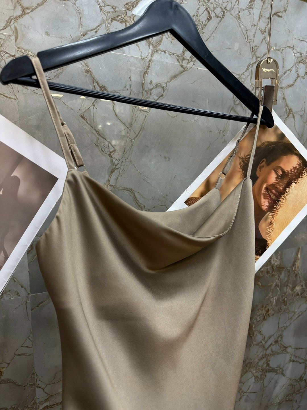 шелковый топ,атласный топ,шелковая майка,женская майка,топ женский на бретелях