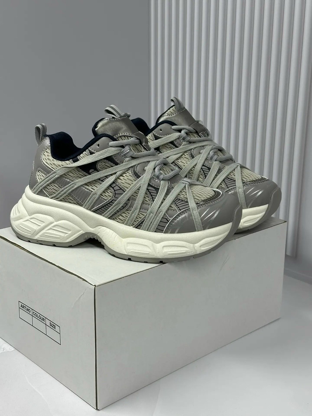 женские кроссовки,кроссовки,кроссовки повседневные,массивные кроссовки,спортивная