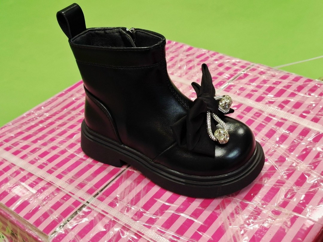 ,ботинки для девочек,ботинки демисезонные для девочек,детские ботинки,ботиночки