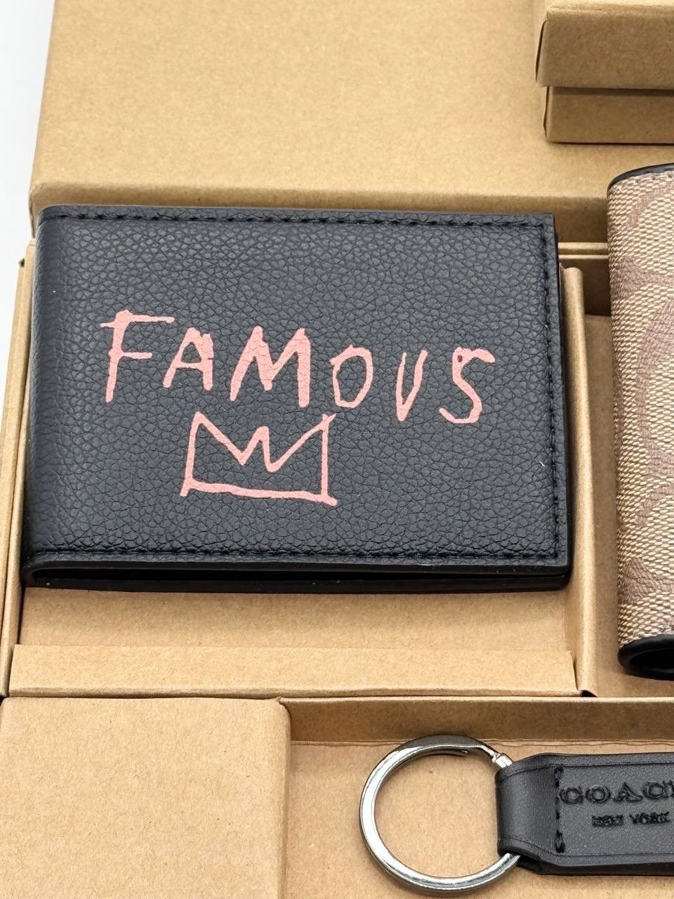 кошелек coach,мужские кошельки,мужские аксессуары,упаковка подарочная,подарочная коробка