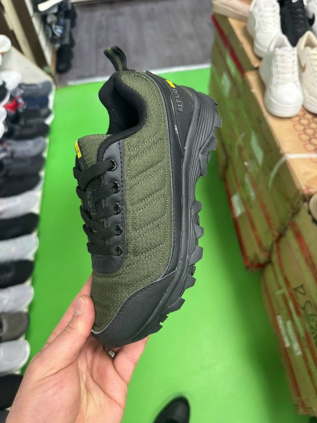 ,мужские кроссовки,кроссовки мужские situo,кроссовки хаки,кроссовки валентино мужские