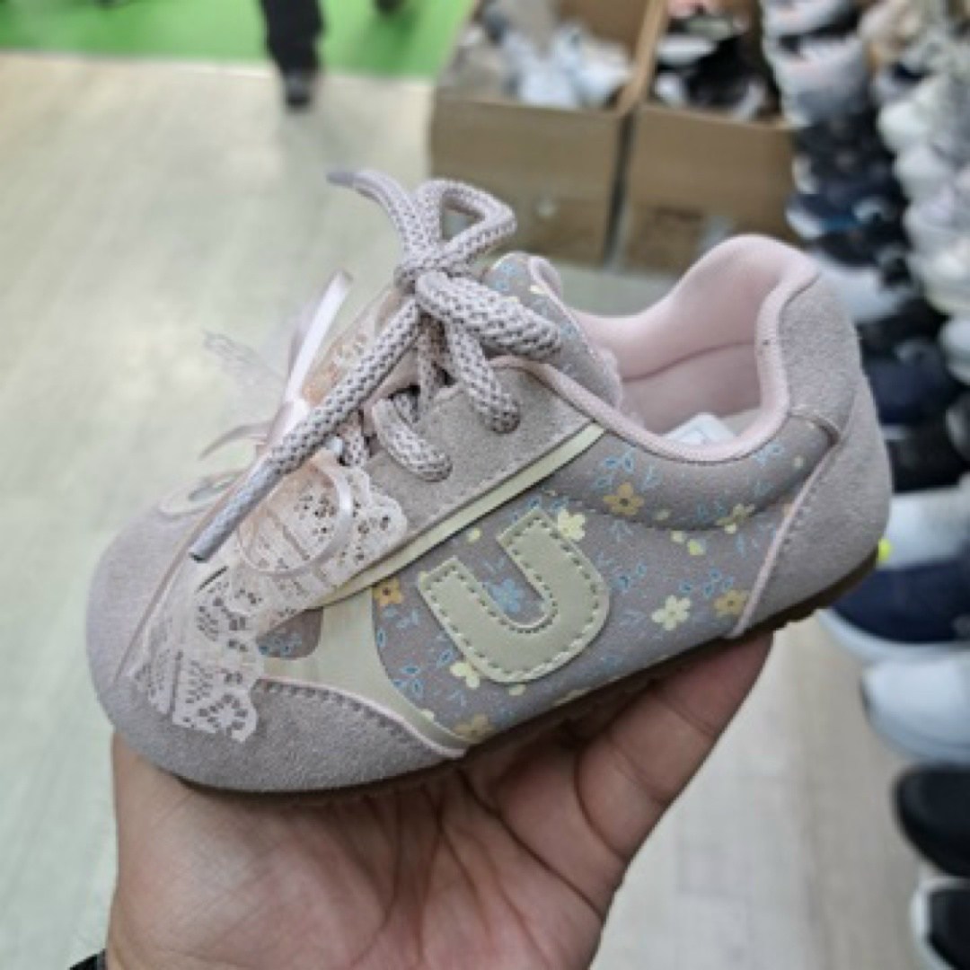 ,детская ,кроссовки эко,детские кроссовки,обуви