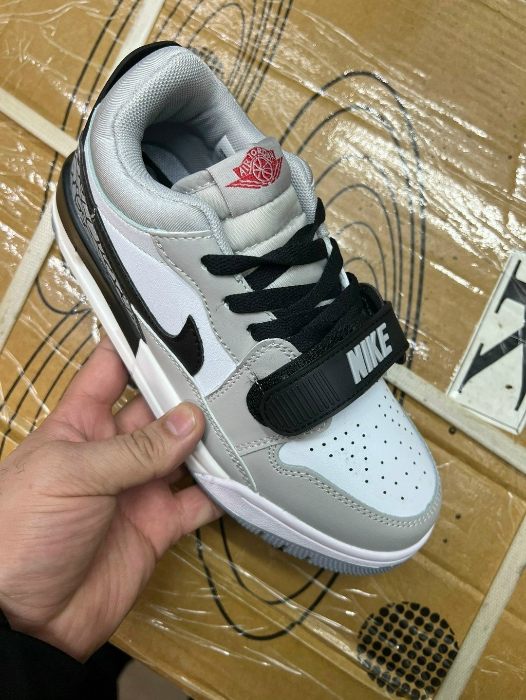 кроссовки,кросcовки jordan,кроссовки женские мужские,оригинальные кроссовки,кроссовки женские