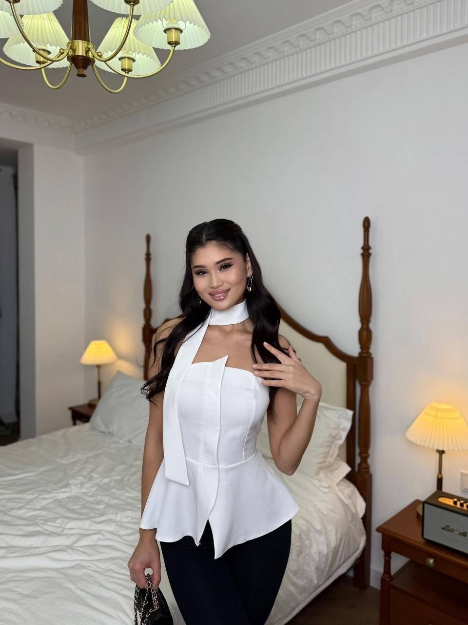 эрендженова заяна баатровна,женщин,казахские девушки красивые,девушек красивых,блузка с оборками