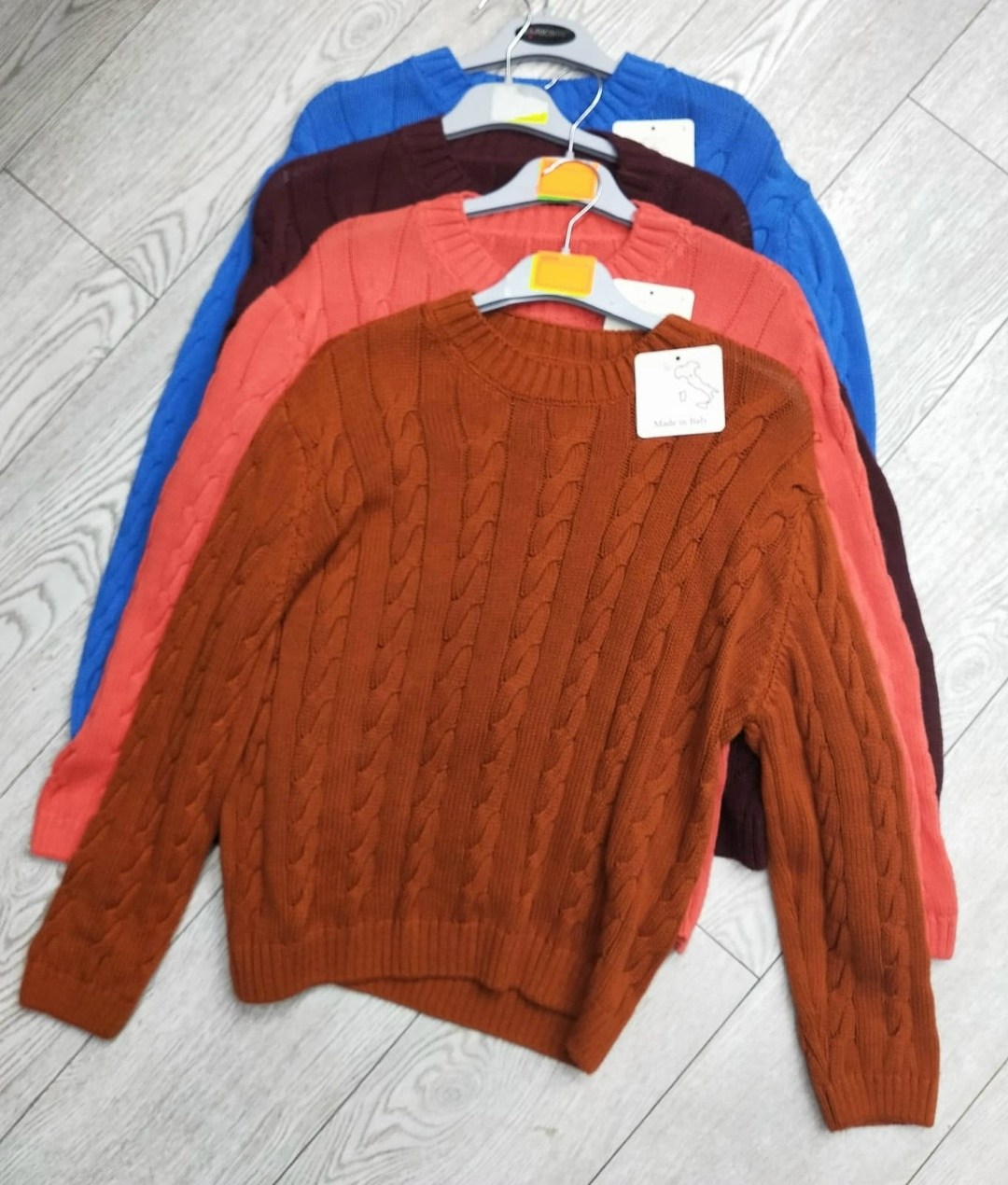 свитера вязаные,оранжевый свитер,свитер коса,кофта вязаная,свитер