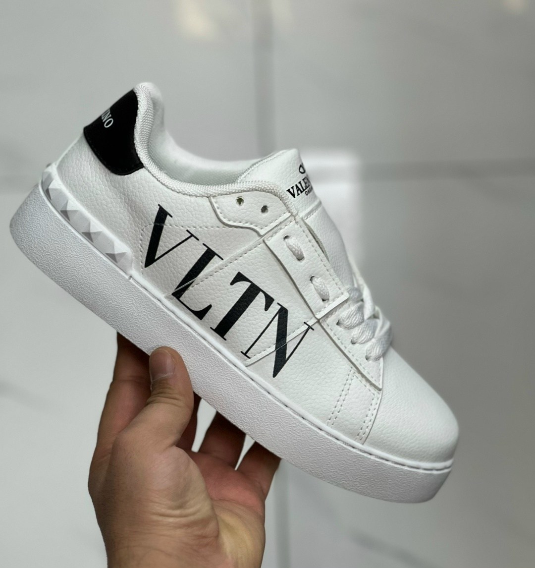 ,кроссовки valentino,кеды valentino,валентино кроссовки,валентино