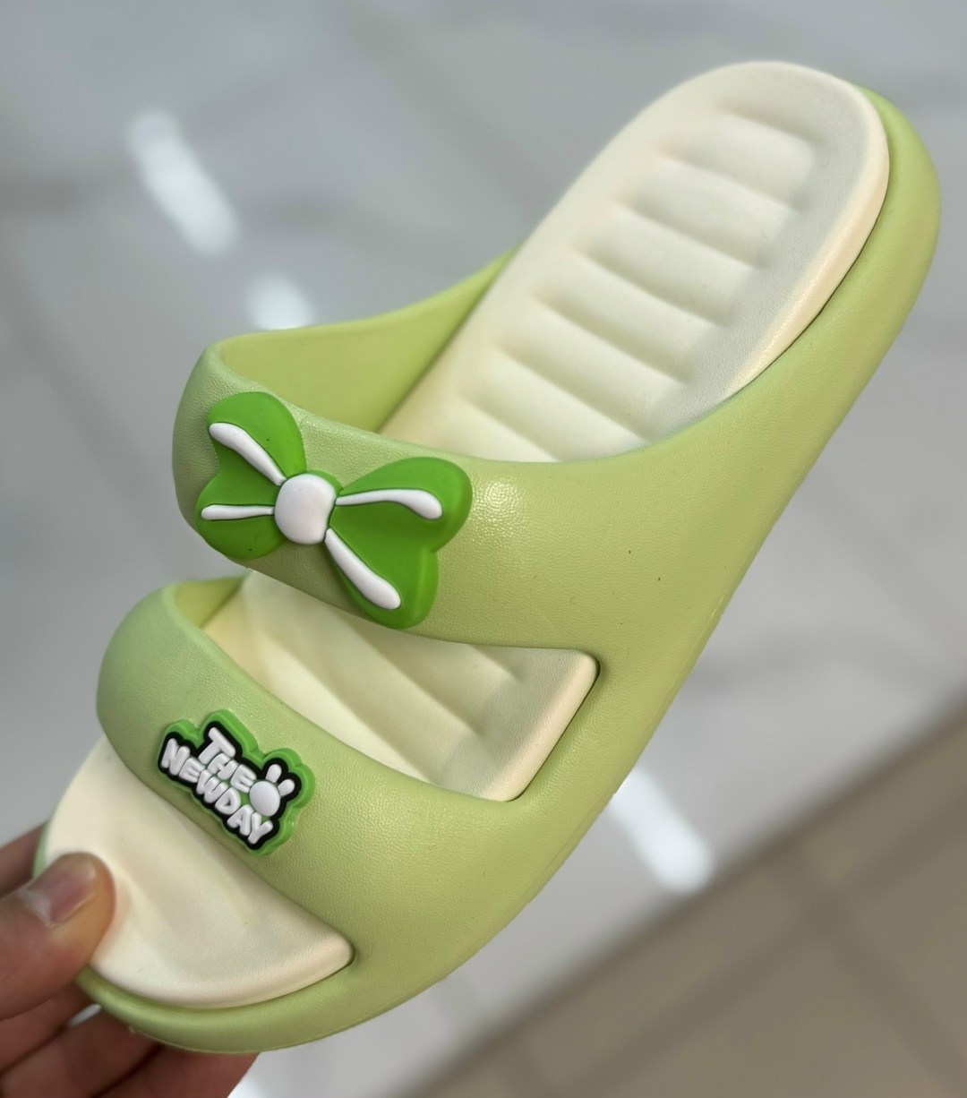 шлепанцы женские,летние тапочки,,шлепанцы сабо,модные тапочки