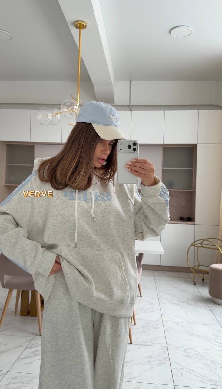 спортивный костюм адидас красный женский,красный женский спортивный костюм adidas,костюм спортивный,костюм адидас женский красный,женский костюм