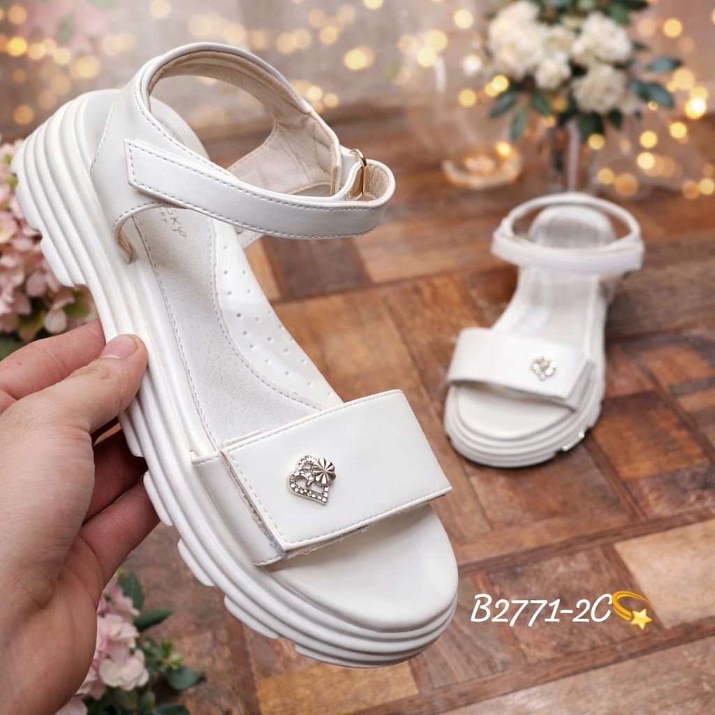 босоножки для девочек,босоножки летние,женские босоножки,стильные босоножки,крутые босоножки