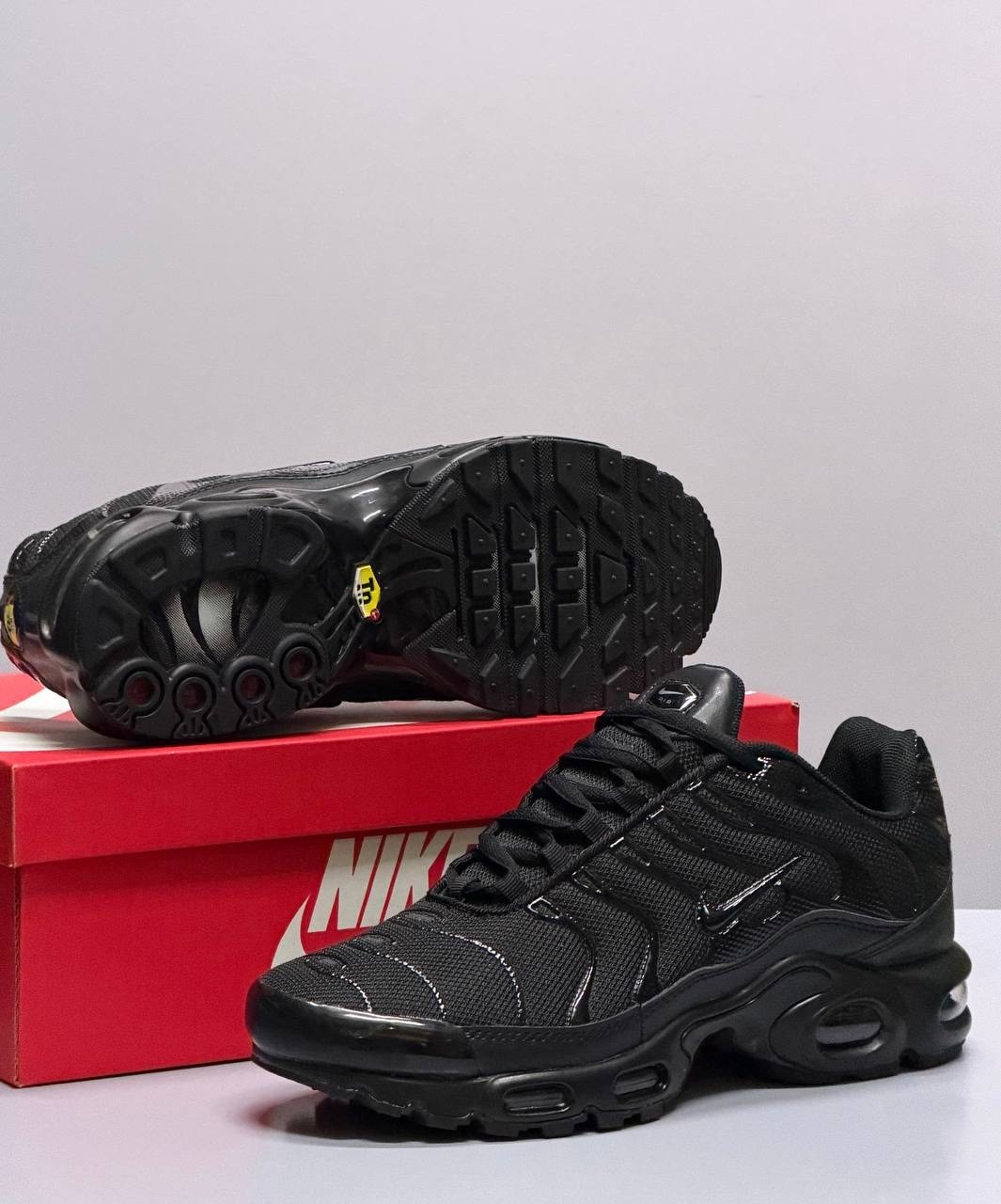 nike air max tn plus black,кроссовки nike air max tn plus,кроссовки nike air max plus tn nike,nike air max plus tn,мужские кроссовки nike air max tn plus