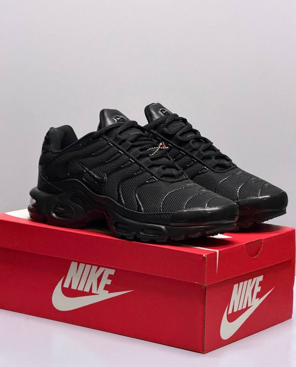 nike air max tn plus black,кроссовки nike air max tn plus,кроссовки nike air max plus tn nike,nike air max plus tn,мужские кроссовки nike air max tn plus