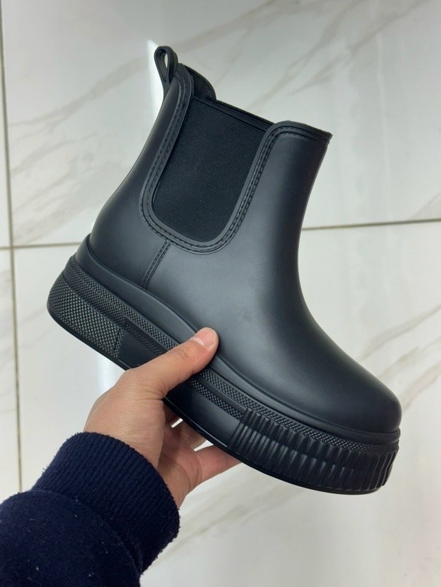 женские резиновые сапоги,резиновые сапоги,женские водонепроницаемые резиновые сапоги,резиновые сапоги модные,